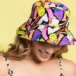 Maaji Smiledelic Reversible Rita Bucket Hat
